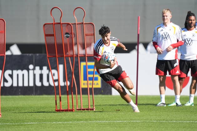 Aleksandar Pavlovic (Deutschland Germany) - Herzo Base 30.09.2026: Deutsche Nationalmannschaft Nations League Vorbereitung, Home Ground, HerzoBase, World of Adidas, Herzogenaurach