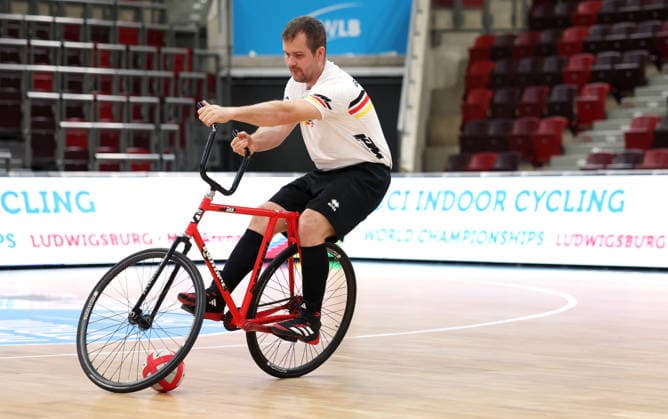 2026.09.30, Deutschland, Ludwigsburg, Radsport UCI Hallenrad-WM 2026 PK, Radballer Robert Mlady