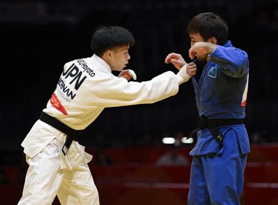 Aichi-Nagoya Asian Games: Judo Japan s Hayato Kondo (white) competes against Yeldos Smetov of Kazakhstan in the Aichi-Nagoya Asian Games men s judo 60-kilogram final at Aichi International Arena in Nagoya, central Japan, on Sept. 30, 2026.  A14AA0005629491P