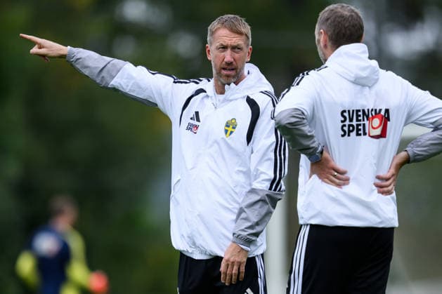 260930 Head coach Graham Potter and Assistant coach Andreas Georgson of the Swedish men s national football team at a training session on September 30, 2026 in Stockholm. Photo: Jesper Zerman BILDBYRAN kod JZ JZ0762 fotboll football soccer fotball nations league uefa nations league träning practice training sverige sweden sverige a bbeng Copyright: JESPERxZERMAN BB260930JZ016