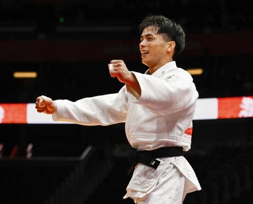 Aichi-Nagoya Asian Games: Judo Japan s Hayato Kondo reacts after beating Yeldos Smetov of Kazakhstan in the Aichi-Nagoya Asian Games men s judo 60-kilogram final at Aichi International Arena in Nagoya, central Japan, on Sept. 30, 2026.  A14AA0005629492P