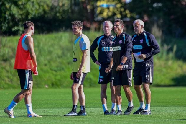 Arkadiusz Pyrka Kaars Martijn Co-Trainer Jens Schuster Trainer Marcel Rapp Co-Trainer Peter Nemeth ( Pauli ) gehen vom Platz Deutschland , Hamburg , Trainingsgelände an der Kollaustrasse , Fussball , 2. Bundesliga , FC St Pauli
