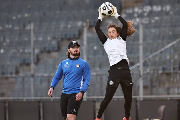 SOCCER - WEC, Sturm vs Wolfsburg GRAZ,AUSTRIA,30.SEP.26 - SOCCER - UEFA Women s Europa Cup, qualification, SK Sturm Graz vs VfL Wolfsburg. Image shows Vanessa Gritzner (Sturm) during warm-up.  GEPAxpictures xChrisxBauer