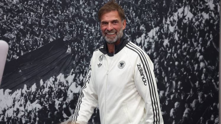 30.09.2026, xrekx, Fussball UEFA Nations League , Deutschland - Pressekonferenz mit Juergen Klopp und Jonas Urbig v.l. Jürgen Juergen Klopp Trainer (Deutschland) Muenchen