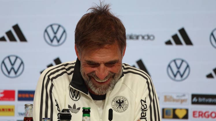 30.09.2026, xrekx, Fussball UEFA Nations League , Deutschland - Pressekonferenz mit Juergen Klopp und Jonas Urbig v.l. Jürgen Juergen Klopp Trainer (Deutschland) Muenchen