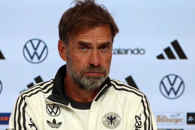 30.09.2026, xrekx, Fussball UEFA Nations League , Deutschland - Pressekonferenz mit Juergen Klopp und Jonas Urbig v.l. Jürgen Juergen Klopp Trainer (Deutschland) Muenchen