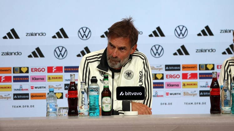 30.09.2026, xrekx, Fussball UEFA Nations League , Deutschland - Pressekonferenz mit Juergen Klopp und Jonas Urbig v.l. Jürgen Juergen Klopp Trainer (Deutschland) Muenchen