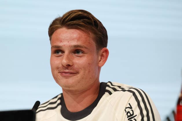 Jonas Urbig (Deutschland) bei der Pressekonferenz, GER, Deutschland Nationalmannschaft, Abschluss-Pressekonferenz, Fussball, UEFA Nations League, Saison 2026 2027, 30.09.2026, GER, Deutschland Nationalmannschaft, Abschluss-Pressekonferenz, Fussball, UEFA Nations League, Saison 2026 2027, 30.09.2026 Muenchen Copyright: xEibner-Pressefoto JennixMaulx EP_JML