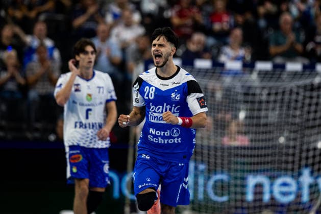 FLENSBURG, GERMANY - SEPTEMBER 30: celebration goal celebration Patrick Volz (SG Flensburg-Handewitt, 28) during the EHF European League match between SG Flensburg-Handewitt vs Fraikin BM. Granollers at GGW Arena on matchday 1 of the Group Matches Group E on September 30, 2026 in Flensburg, Germany. Schleswig-Holstein Germany Copyright: xMarioxM.xKobergx