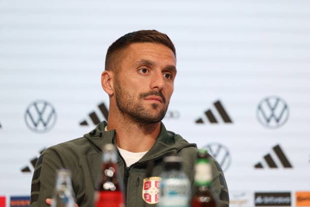 Dusan Tadic (Serbien, 10) bei der Pressekonferenz, GER, Serbien Nationalmannschaft, Abschluss-Pressekonferenz, Fussball, UEFA Nations League, Saison 2026 2027, 30.09.2026, GER, Serbien Nationalmannschaft, Abschluss-Pressekonferenz, Fussball, UEFA Nations League, Saison 2026 2027, 30.09.2026 Muenchen Copyright: xEibner-Pressefoto JennixMaulx EP_JML