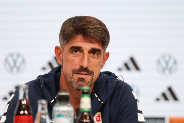 Veljko Paunovic (Serbien, Nationaltrainer) bei der Pressekonferenz, GER, Serbien Nationalmannschaft, Abschluss-Pressekonferenz, Fussball, UEFA Nations League, Saison 2026 2027, 30.09.2026, GER, Serbien Nationalmannschaft, Abschluss-Pressekonferenz, Fussball, UEFA Nations League, Saison 2026 2027, 30.09.2026 Muenchen Copyright: xEibner-Pressefoto JennixMaulx EP_JML