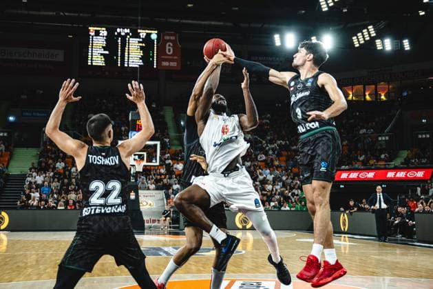 Konstantin Toshkov (Balkan Botevgrad), Oluwasimisola Shittu (ratiopharm ulm) and Aleksandar Stoimenov (Balkan Botevgrad) battle for the ball during the BKT EuroCup 2026 2027 match between ratiopharm ulm and Balkan Botevgrad at ratiopharm Arena on September 30, 2026 in Neu Ulm, Germany. (Photo by Harry Langer DeFodi Images) -