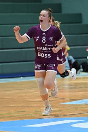 30.09.2026,GER, Handball, Frauen, DHB-Pokal, Saison 2026 2027, 2. Spieltag, HSV Solingen Gräfrath 76 vs. TuS Metzingen Ida Petzold (TuS Metzingen 8), Torjubel Jubel Jubellauf, Solingen Klingenhalle NRW Deutschland Germany Copyright: xNordphoto Meuterx