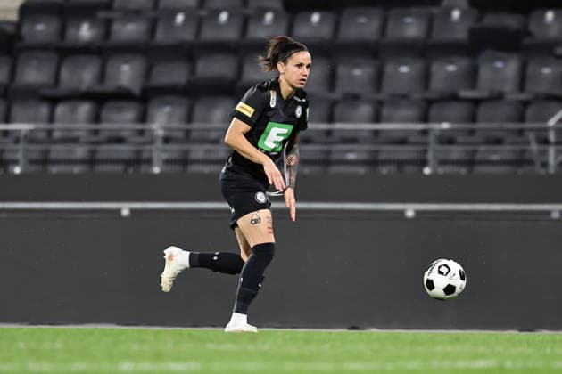 SOCCER - WEC, Sturm vs Wolfsburg GRAZ,AUSTRIA,30.SEP.26 - SOCCER - UEFA Women s Europa Cup, qualification, SK Sturm Graz vs VfL Wolfsburg. Image shows Lilla Sipos (Sturm).  GEPAxpictures xChrisxBauer