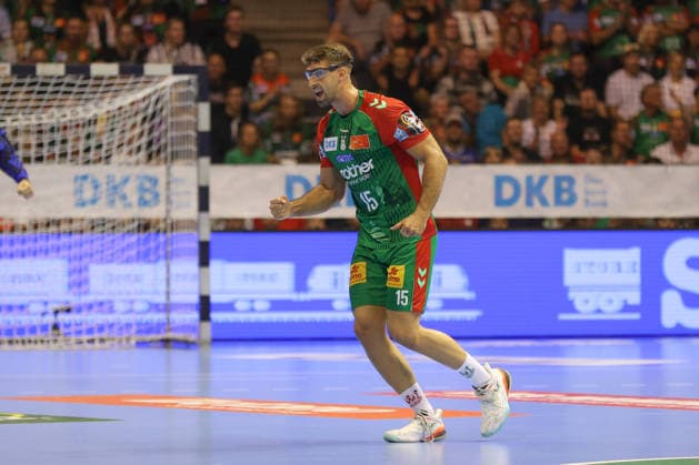 30.09.2026, xgox, Handball Opel HBL, SC Magdeburg - THW Kiel emspor, v.l. Antonio Serradilla Cuenca (Magdeburg, 15) Jubel, Torjubel, jubelt ueber das Tor, celebrate the goal, celebration Magdeburg