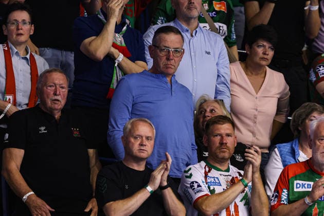 Bundestrainer Alfred Gislason schaut sich das Spiel an - Handball Bundesliga Saison 2026-2027 SC Magdeburg vs. THW Kiel in der GETEC Arena in Magdeburg - Handball,Deutschland,30.09.2026