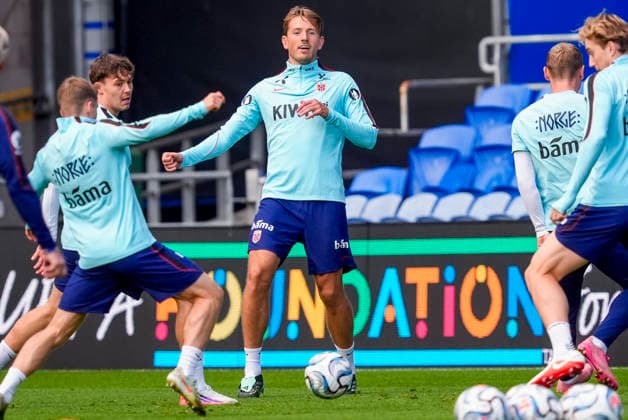 Soccer, Nations League: Wales vs. Norway, Nations League: Cardiff, Wales, September 30, 2026. Sander Berge and the Norwegian national soccer team train at Cardiff City Stadium the day before the match against Wales. Photo by Lise Aserud, NTB, Cardiff, Wales. EDITORIAL USE ONLY. RESTRICTED USE FOR BETTING COMPANIES.  Copyright: xLisexAserudx xNTBx