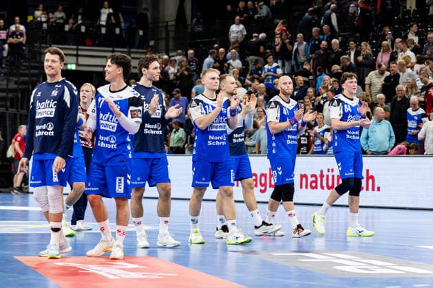FLENSBURG, GERMANY - SEPTEMBER 30: celebration after victory SG Flensburg-Handewitt during the EHF European League match between SG Flensburg-Handewitt vs Fraikin BM. Granollers at GGW Arena on matchday 1 of the Group Matches Group E on September 30, 2026 in Flensburg, Germany. Schleswig-Holstein Germany Copyright: xMarioxM.xKobergx