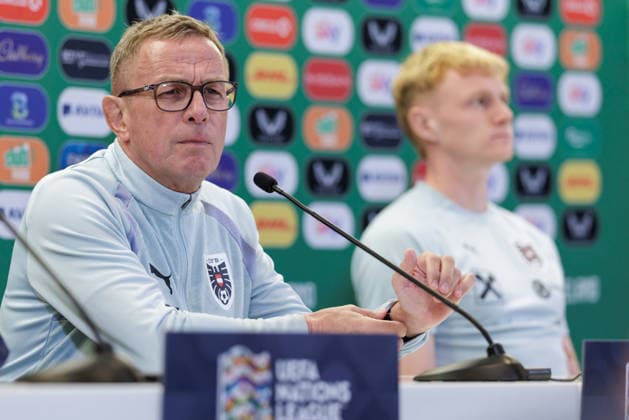 SOCCER - NL, IRL vs AUT DUBLIN,IRELAND,30.SEP.26 - SOCCER - UEFA Nations League, OEFB international match, Länderspiel, Nationalmannschaft Ireland vs Austria, preview, press conference, PK, Pressekonferenz team AUT. Image shows head coach Ralf Rangnick and Nicolas Seiwald (AUT). GEPAxpictures xArminxRauthner