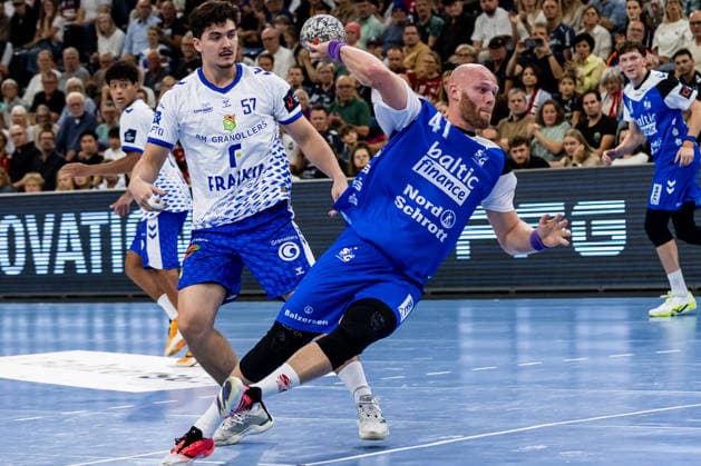 FLENSBURG, GERMANY - SEPTEMBER 30: Arnar Freyr Arnarsson (SG Flensburg-Handewitt, 41) in attack during the EHF European League match between SG Flensburg-Handewitt vs Fraikin BM. Granollers at GGW Arena on matchday 1 of the Group Matches Group E on September 30, 2026 in Flensburg, Germany. Schleswig-Holstein Germany Copyright: xMarioxM.xKobergx