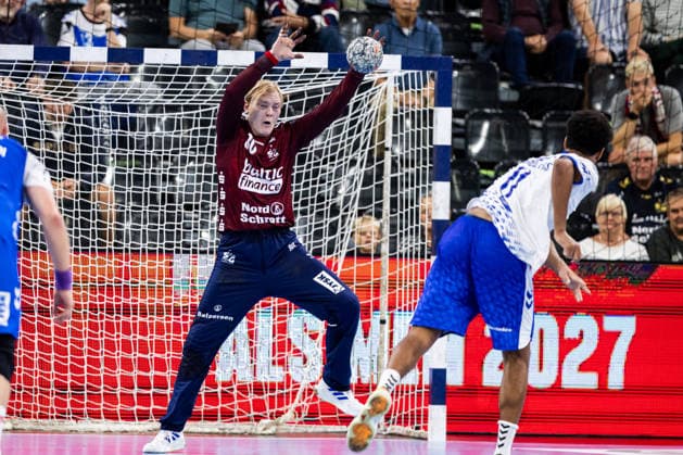 FLENSBURG, GERMANY - SEPTEMBER 30: Marcos Fis (Fraikin BM. Granollers, 11) against Simon Möller (SG Flensburg-Handewitt, 30) during the EHF European League match between SG Flensburg-Handewitt vs Fraikin BM. Granollers at GGW Arena on matchday 1 of the Group Matches Group E on September 30, 2026 in Flensburg, Germany. Schleswig-Holstein Germany Copyright: xMarioxM.xKobergx
