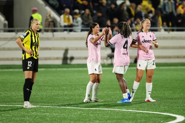 Juventus celebrates victory after the final whistle during Wednesday s Uefa Women s Champions League football match between BK Häcken and Juventus FC at Bravida Stadium, in Gothenburg, Sweden on september 30, 2026. GÖTEBORG SWEDEN x9200x