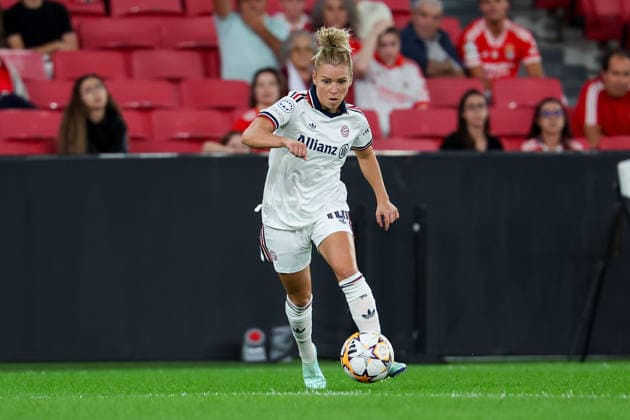 Lisbon, Portugal - September 30: Linda Dallmann (FC Bayern München) in action, with the ball during the UEFA Women s Champions League 2026 27, League Phase Matchday 2 match between SL Benfica and FC Bayern Munich on 30 September 24, 2026 in Lisbon, Portugal Copyright: HMBxMedia JoaquimxFerreira