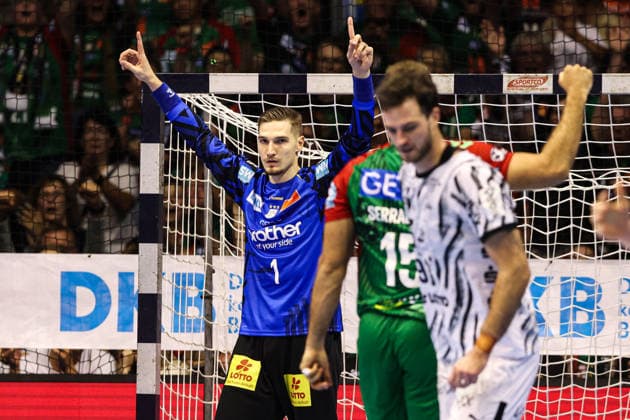 Torwart Dominik Kuzmanovic (SC Magdeburg,1) - Handball Bundesliga Saison 2026-2027 SC Magdeburg vs. THW Kiel in der GETEC Arena in Magdeburg - Aktion,Handball,Deutschland,30.09.2026