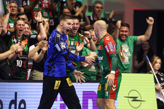 Torwart Dominik Kuzmanovic (SC Magdeburg,1) und Daniel Pettersson (SC Magdeburg,11) - Handball Bundesliga Saison 2026-2027 SC Magdeburg vs. THW Kiel in der GETEC Arena in Magdeburg - Aktion,Handball,Deutschland,30.09.2026