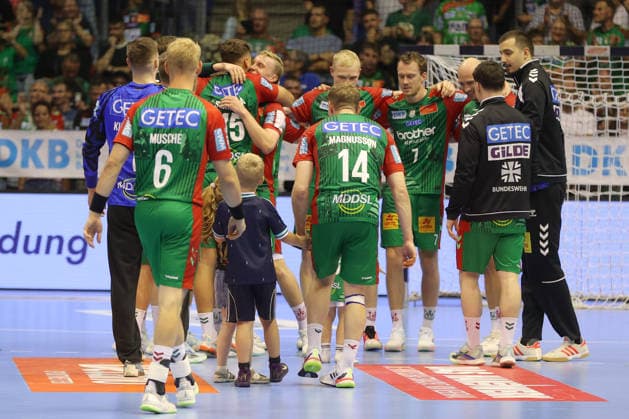 30.09.2026, xgox, Handball Opel HBL, SC Magdeburg - THW Kiel emspor, v.l. Magdeburg Jubel ueber den Sieg, Jubel nach Spielende Magdeburg