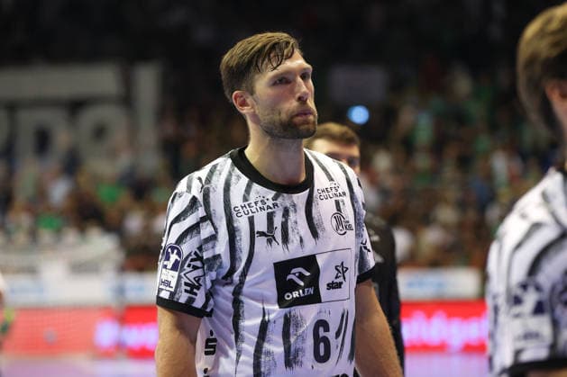30.09.2026, xgox, Handball Opel HBL, SC Magdeburg - THW Kiel emspor, v.l. Harald Reinkind (Kiel, 6) enttaeuscht, schaut enttaeuscht, niedergeschlagen, disappointed Magdeburg