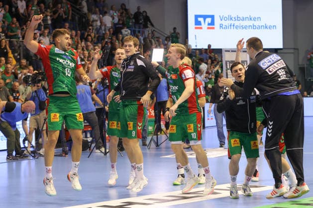 30.09.2026, xgox, Handball Opel HBL, SC Magdeburg - THW Kiel emspor, v.l. Magdeburg Jubel ueber den Sieg, Jubel nach Spielende Magdeburg