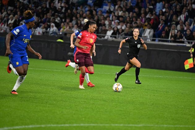 Football : OL Lyonnes women v Chelsea women - Women s champions league - 30 09 2026 Selma PARALLUELO of OL Lyoinnes during the UEFA Champions league womens match between OL Lyonnes women and Chelsea women at Groupama Stadium Decines Charpieu Lyon on September 30, 2026 , France LYONFrance  Copyright: xMouradxAllilix