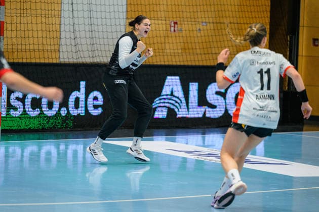Lara-Sophie Lepschi (HSG Blomberg-Lippe, 27) Jubel zur Parade. GER, Thueringer HC gegen HSG Blomberg-Lippe, Handball, DHB-Pokal, Saison 2026 2027, 2. Runde, Mittwoch, 19.00 Uhr, 30.09.2026 GER, Thueringer HC gegen HSG Blomberg-Lippe, Handball, DHB-Pokal, Saison 2026 2027, 2. Runde, Mittwoch, 19.00 Uhr, 30.09.2026 Bad Langensalza Copyright: xMartinxHerbstx