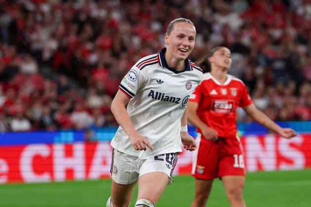 Lisbon, Portugal - September 30: Franziska Kett (FC Bayern München) seen celebrating after scoring goal to 0:3 during the UEFA Women s Champions League 2026 27, League Phase Matchday 2 match between SL Benfica and FC Bayern Munich on 30 September 24, 2026 in Lisbon, Portugal Copyright: HMBxMedia JoaquimxFerreira