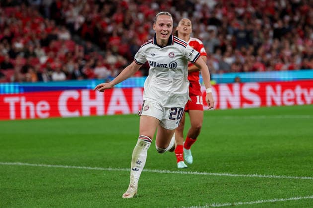 Lisbon, Portugal - September 30: Franziska Kett (FC Bayern München) seen celebrating after scoring goal to 0:3 during the UEFA Women s Champions League 2026 27, League Phase Matchday 2 match between SL Benfica and FC Bayern Munich on 30 September 24, 2026 in Lisbon, Portugal Copyright: HMBxMedia JoaquimxFerreira