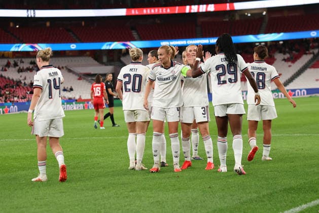 Lisbon, Portugal - September 30: Bayern Munich seen celebrating after scoring goal during the UEFA Women s Champions League 2026 27, League Phase Matchday 2 match between SL Benfica and FC Bayern Munich on 30 September 24, 2026 in Lisbon, Portugal Copyright: HMBxMedia JoaquimxFerreira