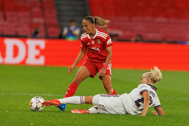 Lucia Alves and Pernille Harder seen during UEFA Women™s League game between teams of SL Benfica and Fc Bayern Munchen (Luis Loureiro Ball Raw Images) Lisboa Estadio da Luz Portugal Copyright: xLuisxLoureirox lloureiroSlbwBayernW-2472