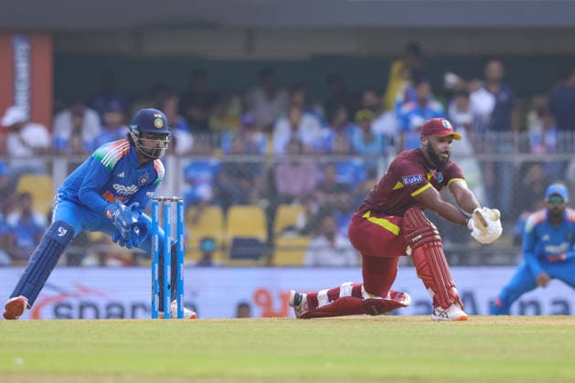 India v West Indies - ODI Series 2026 John Campbell of the West Indies hits a four during the second one day international (ODI) cricket match between India and the West Indies at Barsapara Cricket Stadium in Guwahati, India, on September 30, 2026. Guwahati Assam India  Copyright: xShubhajitxRoyxKarmakarx originalFilename:roykarmakar-2ndodicr260930_npl4K.jpg
