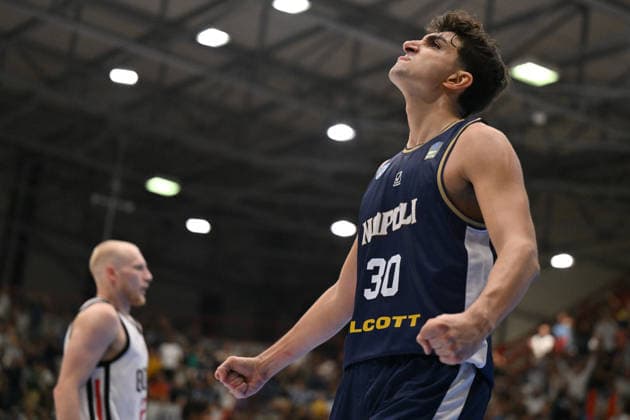 IPA89155924 - Guglielmo Caruso of Napoli Basketball celebrates after scoring during the game against Cosea JL Bourg-en-Bresse in the EuroCup basketball match between Napoli Basketball and Cosea JL Bourg-en-Bresse in Naples, Italy, on September 30, 2026  Copyright: xEnzoxPinelli IPAxSportx xx IPA89155924