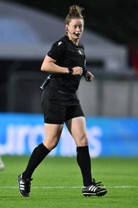 SOCCER - Women s Champions League - AS Roma vs. FC Barcelona, Barca Photo by IPA ABACAPRESS.COM89155944 - Referee Kirsty Dowle (ENG) officiates the UEFA Women s Champions League 2026 27 Group Stage Matchday 2 soccer match between A.S. Roma and FC Barcelona at Tre Fontane Stadium on September 30, 2026, in Rome, Italy. Rome Italy  Copyright: xIPAxSport ABACAx