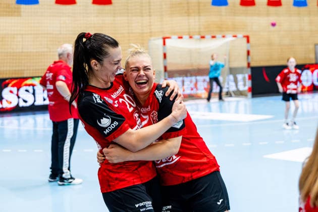 30.09.2026, GER, Handball, Frauen, Saison 2026 2027, DHB-Pokal 2.Runde-Achtelfinale, Thueringer HC - HSG Blomberg-Lippe Jana Leonie Scheib (Thueringer HC,20), Lotta Heider (Thueringer HC,7) 99947 Bad Langensalza Salza Halle Sporthalle Mehrz Thüringen Deutschland
