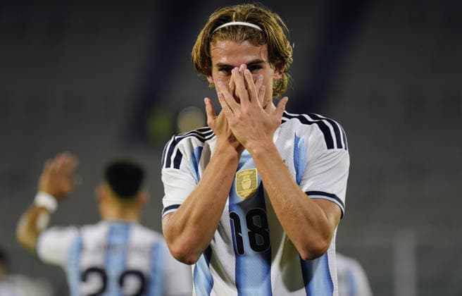Argentina vs Bolivia NICO PAZ Copyright: xJuanxJosexGarciaxJuanxJosexGarciax