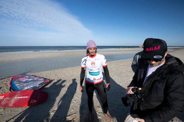 PWA - Citroen - World Windsurfing Tour Sylt 2026 - Tag 5 - Slalom Foil Men; Sylt Westerland, 30.09.2026 Lennert Neubauer (Freestyle Men, Greece, GRE-734) - neuer FreestyleWeltmeister; PWA - Citroen - World Windsurfing Tour Sylt 2026 - Tag 5 - Slalom Foil Men am 30.09.2026 vor dem Brandenburger Strand - Motorboot auf Sylt Westerland (Deutschland). Copyright: xBEAUTIFULxSPORTS AndreasxDickx