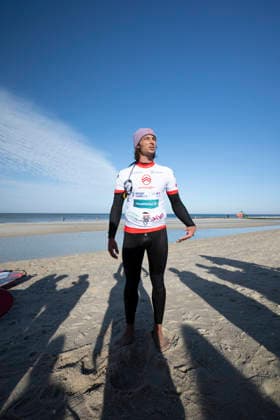PWA - Citroen - World Windsurfing Tour Sylt 2026 - Tag 5 - Slalom Foil Men; Sylt Westerland, 30.09.2026 Lennert Neubauer (Freestyle Men, Greece, GRE-734) - neuer FreestyleWeltmeister; PWA - Citroen - World Windsurfing Tour Sylt 2026 - Tag 5 - Slalom Foil Men am 30.09.2026 vor dem Brandenburger Strand - Motorboot auf Sylt Westerland (Deutschland). Copyright: xBEAUTIFULxSPORTS AndreasxDickx