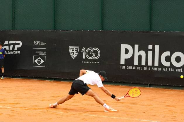 RECORD DATE NOT STATED fernandez (bra) contra midon (arg) pelo ATP, Tennis Herren challenger curitiba Curitiba (PR) 09 30 2026 - ATP Challenger Curitiba Fernandez Midon - Tennis player Lautaro Midon (ARG) against Bruno Fernandez (BRA) for the ATP Challenger Curitiba tournament, at the Graciosa Country Club on the afternoon of Wednesday, September 30, 2026.(Foto: Edson De Souza Thenews2 imago images) SPO  Copyright: xEdsonxDexSouzax