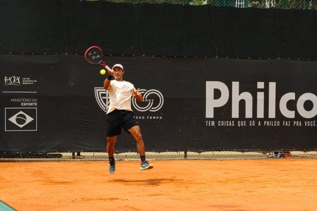 RECORD DATE NOT STATED Ribeiro (Brazil) vs. Sakamoto (Brazil) at the ATP, Tennis Herren Challenger Curitiba Curitiba (PR), 09 30 2026 - ATP Challenger Curitiba Ribeiro Sakamoto - Tennis player Pedro Sakamoto (BRA) against Eduardo Ribeiro for the ATP Challenger Curitiba tournament, at the Graciosa Country Club on the morning of Wednesday, September 30, 2026.(Foto: Edson De Souza Thenews2 imago images) SPO  Copyright: xEdsonxDexSouzax