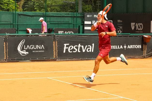 RECORD DATE NOT STATED Ribeiro (Brazil) vs. Sakamoto (Brazil) at the ATP, Tennis Herren Challenger Curitiba Curitiba (PR), 09 30 2026 - ATP Challenger Curitiba Ribeiro Sakamoto - Tennis player Eduardo Ribeiro against Pedro Sakamoto (BRA) for the ATP Challenger Curitiba tournament, at the Graciosa Country Club on the morning of Wednesday, September 30, 2026.(Foto: Edson De Souza Thenews2 imago images) SPO  Copyright: xEdsonxDexSouzax