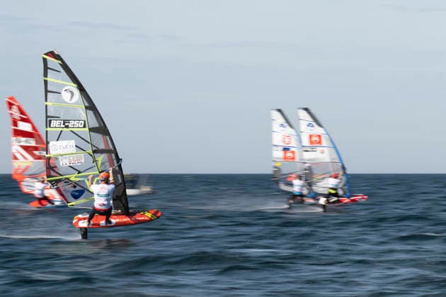 PWA - Citroen - World Windsurfing Tour Sylt 2026 - Tag 5 - Slalom Foil Men; Sylt Westerland, 30.09.2026 Cyril Evard (Slalom Foil Men, Belgium, BEL-250); PWA - Citroen - World Windsurfing Tour Sylt 2026 - Tag 5 - Slalom Foil Men am 30.09.2026 vor dem Brandenburger Strand - Motorboot auf Sylt Westerland (Deutschland). Copyright: xBEAUTIFULxSPORTS AndreasxDickx