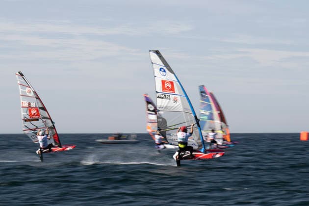 PWA - Citroen - World Windsurfing Tour Sylt 2026 - Tag 5 - Slalom Foil Men; Sylt Westerland, 30.09.2026 Pierre Mortefon (Slalom Foil Men, France, F-14); PWA - Citroen - World Windsurfing Tour Sylt 2026 - Tag 5 - Slalom Foil Men am 30.09.2026 vor dem Brandenburger Strand - Motorboot auf Sylt Westerland (Deutschland). Copyright: xBEAUTIFULxSPORTS AndreasxDickx